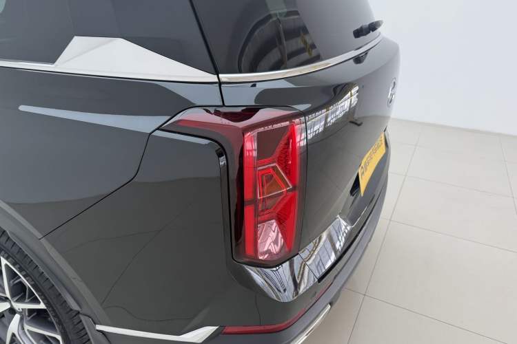 Used GAC Trumpchi GS8 2022 Linghang Series 2.0 TGDI Two-Wheel-Drive Luxury Smart Connectivity Version (7 Seats)