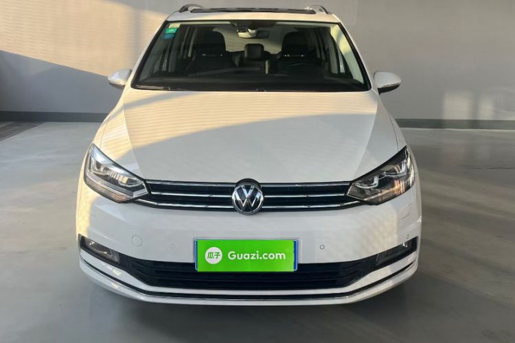Used Volkswagen Touran 2018 Volkswagen Touran L 280TSI DSG Comfort Edition 7-seater
