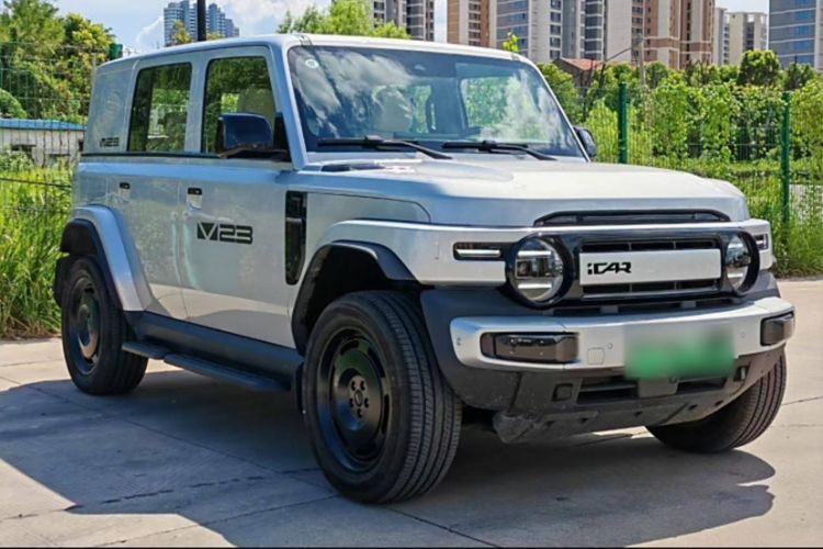 Used  V23 2025 401 Two-Wheel Drive Advanced Edition
