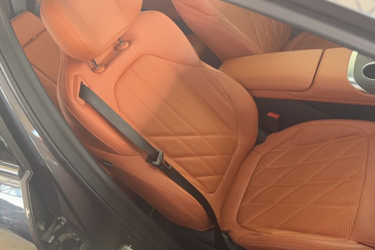 Used Changan CS75 PLUS 2025 4th Generation 1.5T New Blue Whale Smart Luxury Edition
