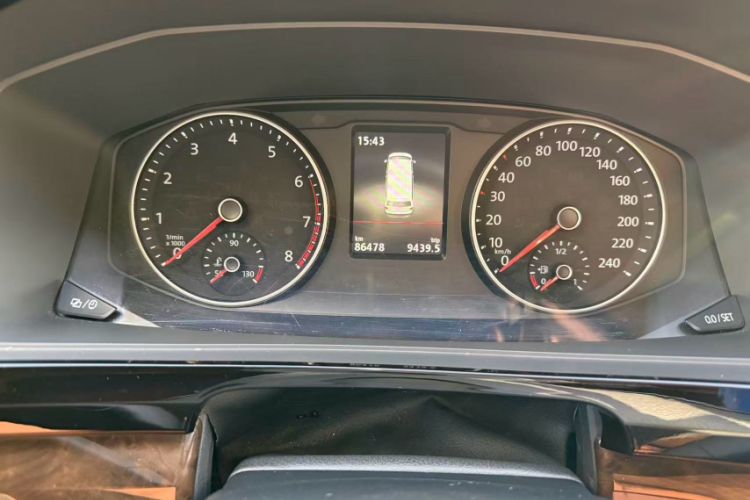 Used Volkswagen Multivan 2018 2.0 TSI Two-Wheel-Drive Luxury Edition 7 Seats
