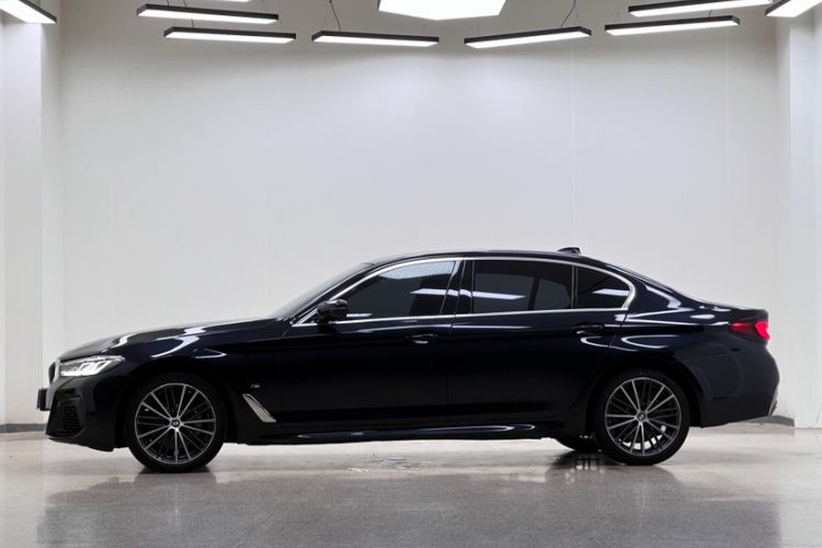 Used BMW 5 Series 2022 530Li Leading Model M Sport Package