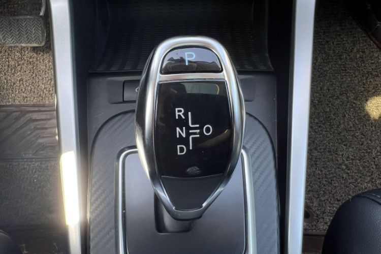 Used BYD Yuan New Energy 2018 EV360 Smart Connect Cool Edition
