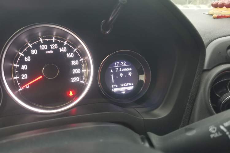 Used Honda XR-V 2017 1.8L VTi CVT Luxury Edition
