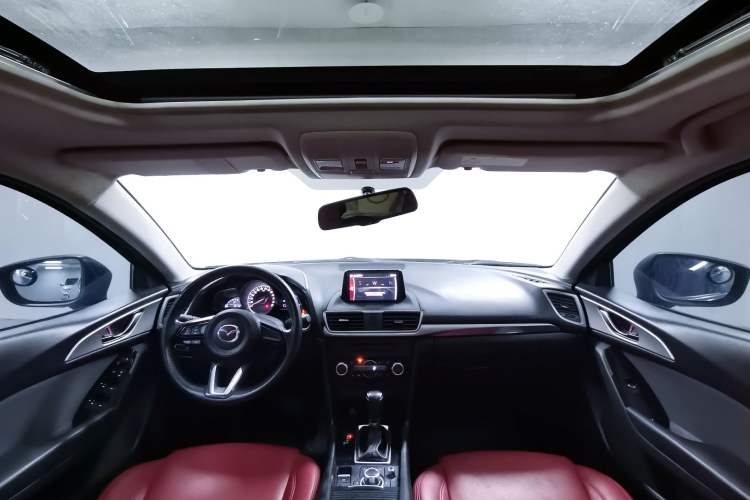 Used Mazda Mazda 3 Axela 2017 Sedan 1.5L Automatic Luxury Model Emission Standard China V
