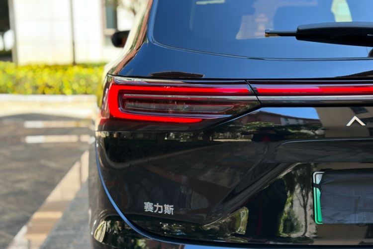 Used Hima AITO M7 2024 1.5T Intelligent Drive 4WD Ultra Version 5 Seats