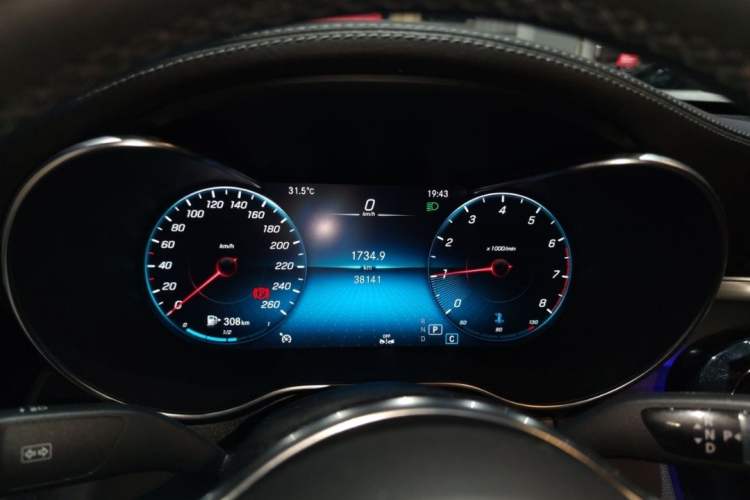 Used Mercedes-Benz GLC Coupe 2023 GLC 260 4MATIC Coupe SUV
