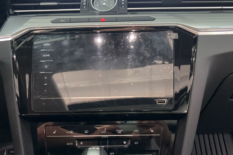 Used Volkswagen Magotan 2023 2 Million Units Limited Edition 330TSI DSG Leading Version
