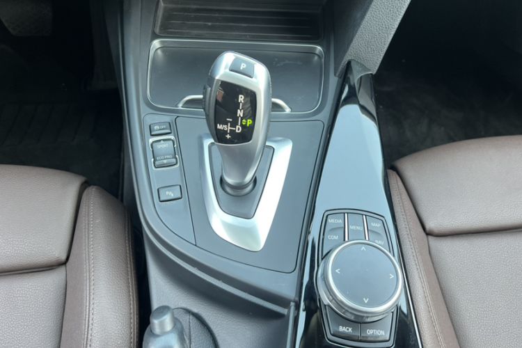 Used BMW 3 Series 2019 320Li Fashion Model
