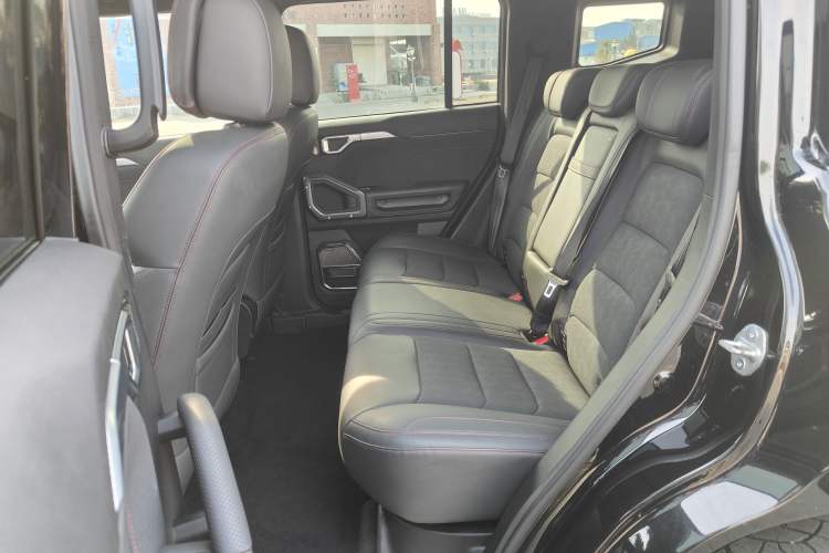 Used JETOUR Traveler 2023 2.0T All-Wheel Drive CrossPRO+
