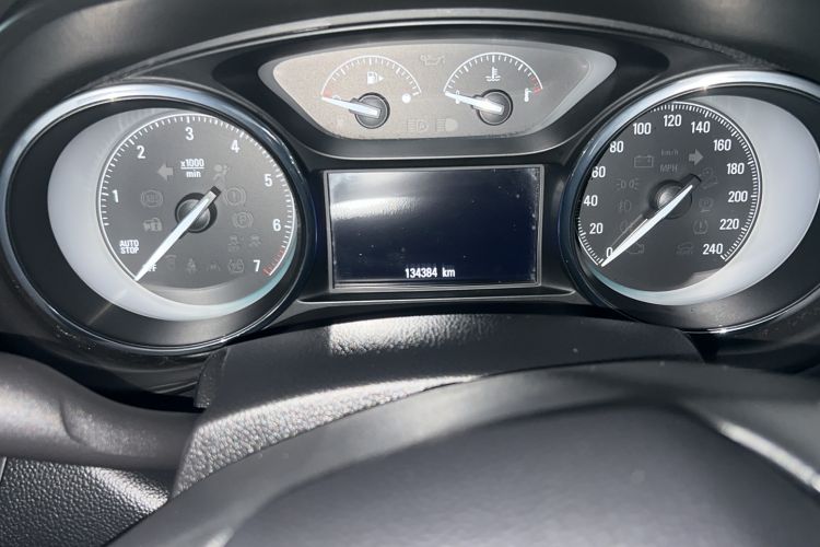 Used Buick Envision 2017 28T Four-Wheel Drive Elite Model
