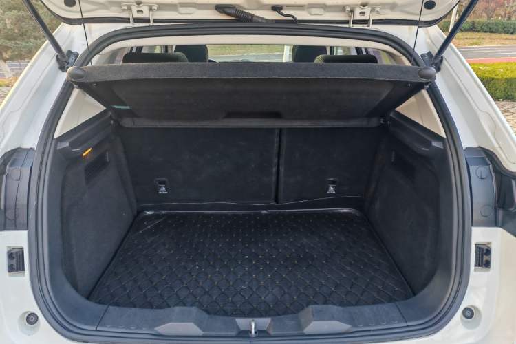 Used Haval H2s 2017 Red-Label 1.5T Dual-Clutch Elite Model