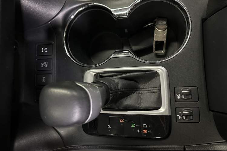 Used Toyota Highlander 2021 2.0T Four-Wheel Drive Prestige Version 7 Seats