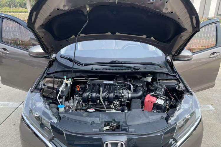 Used Honda Greiz 2016 1.5L CVT Comfort Version
