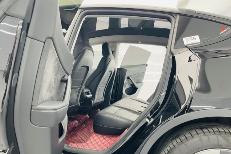 Used Tesla Model Y 2022 Rear-Wheel-Drive Version
