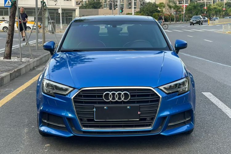 Used Audi A3 2019 Limousine 35 TFSI Fashion Edition China V standard
