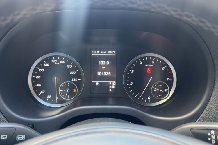 Used Mercedes-Benz Vito 2021 2.0T Business Version 7 Seats