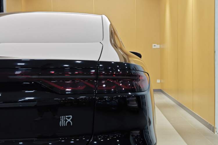 Used BYD Han 2023 DM-i Champion Edition 121KM Prestige Model
