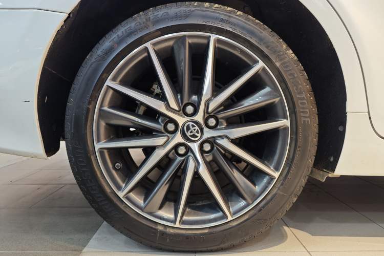 Used Toyota Camry 2021 2.5G Luxury Edition
