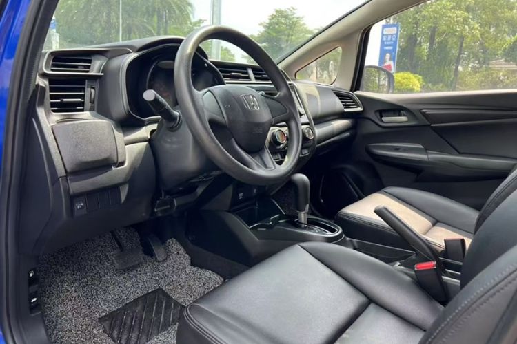 Used Honda Fit 2018 1.5L CVT Comfort Version
