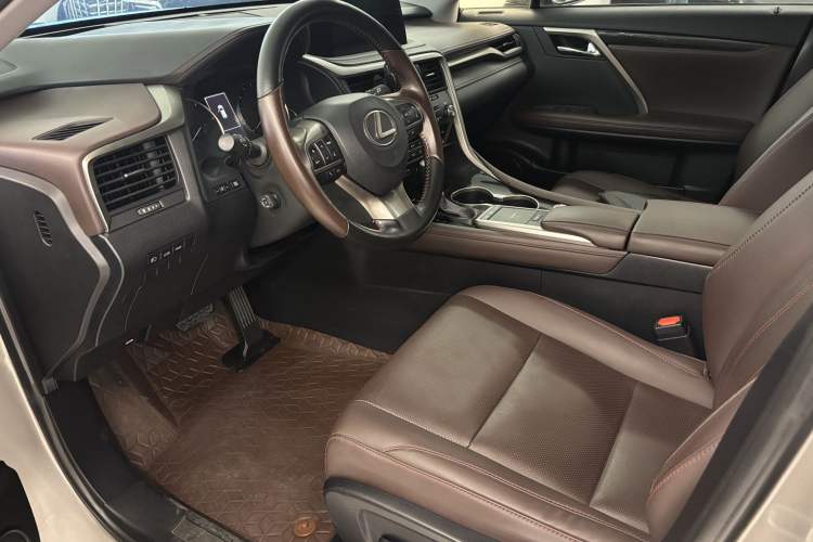 Used Lexus RX 2020 Revised Version 300 Two-Wheel Drive Comfort Edition