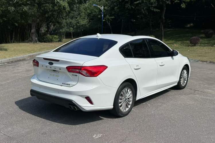 Used Ford Focus 2020 Sedan EcoBoost 180 Automatic Trend Edition
