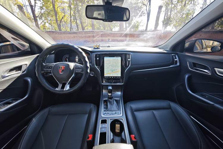 Used Roewe i6 2018 20T Automatic Internet ZhiZun Edition