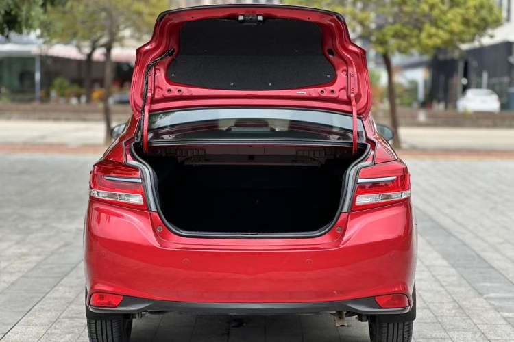 Used Toyota YARiS L  Zhi Xiang 2017 1.5E CVT Dynamic Edition
