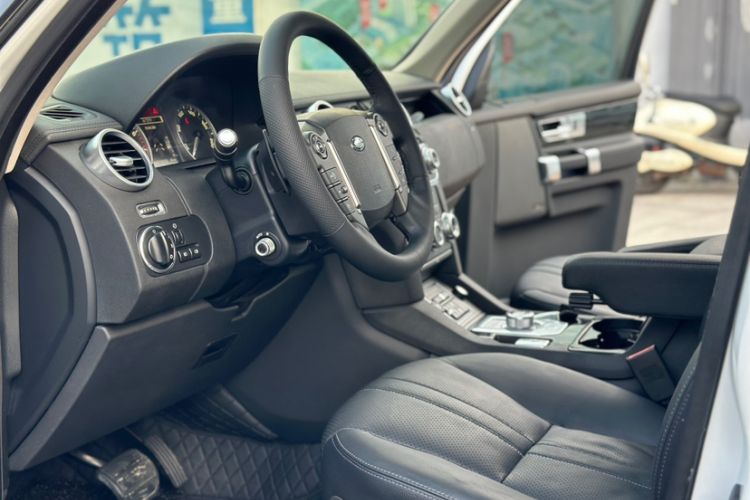 Used Land Rover Discovery 2015 3.0 SC V6 HSE
