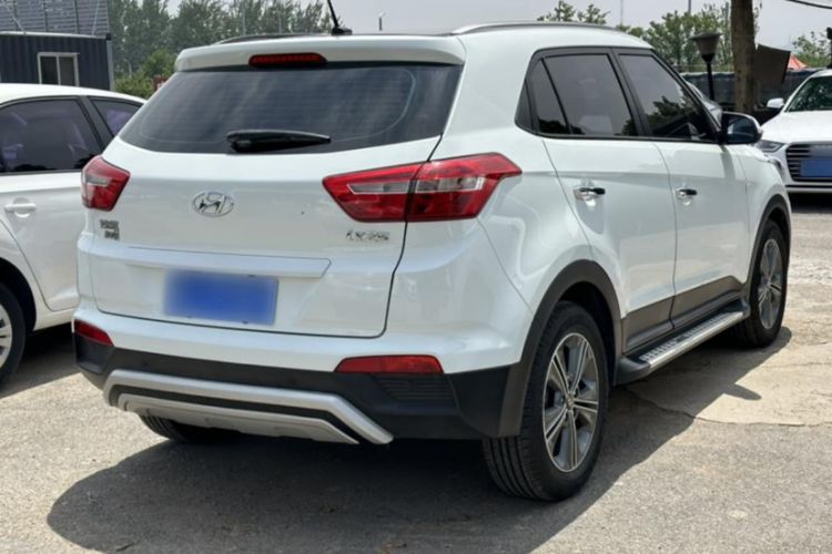 Used Hyundai ix25 2015 1.6L Automatic Two-Wheel Drive Smart GLS Trim
