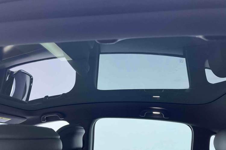 Used  A07 2024 Pure Electric "True Fragrance" Edition 515 Prestige Model
