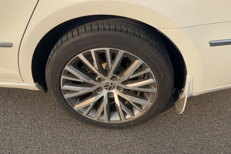 Used Volkswagen FAW-Volkswagen CC 2016 1.8TSI Luxury Model
