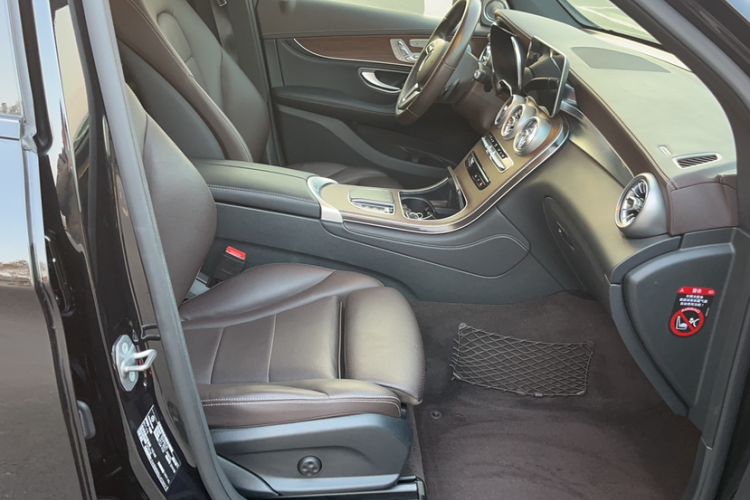 Used Mercedes-Benz GLC 2020 GLC 300 L 4MATIC Luxury Model
