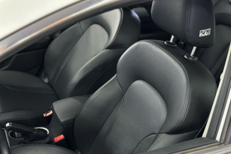 Used Haval H2 2017 Red-Label 1.5T Automatic Two-Wheel Drive Elite Model
