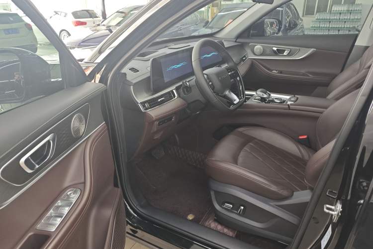 Used Chery Tiggo 8 PRO 2022 290T Two-Wheel Drive Haohan Edition 5 Seats
