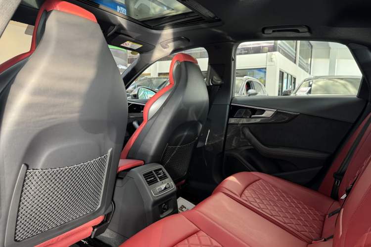 Used Audi S4 2024 S4 3.0TFSI
