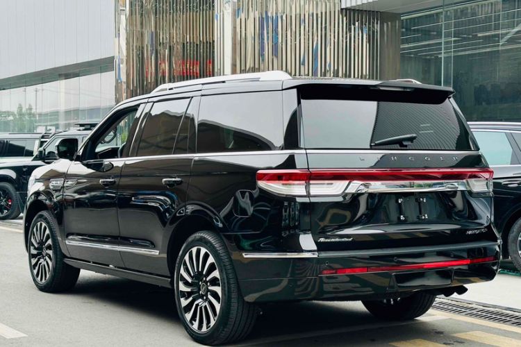 Used Lincoln Navigator 2022 3.5T Presidential Edition
