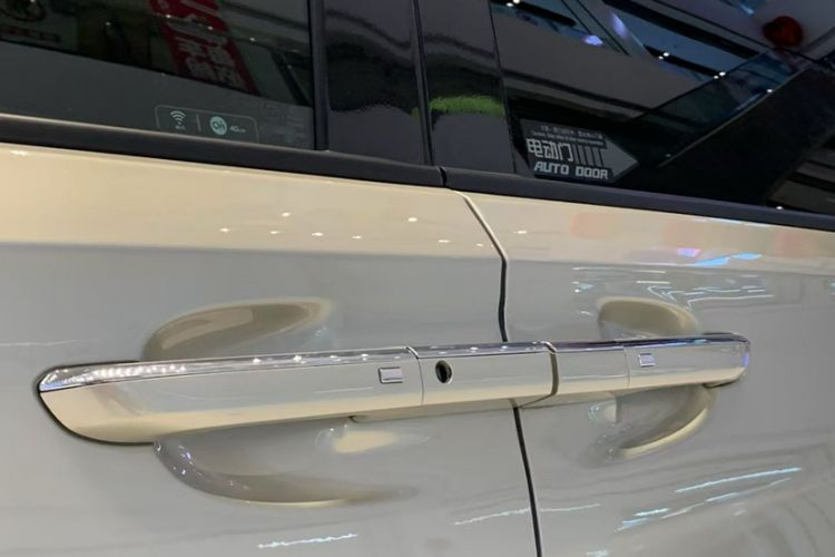 Used Buick GL8 2021 ES Land Cruiser 653T Flagship Model
