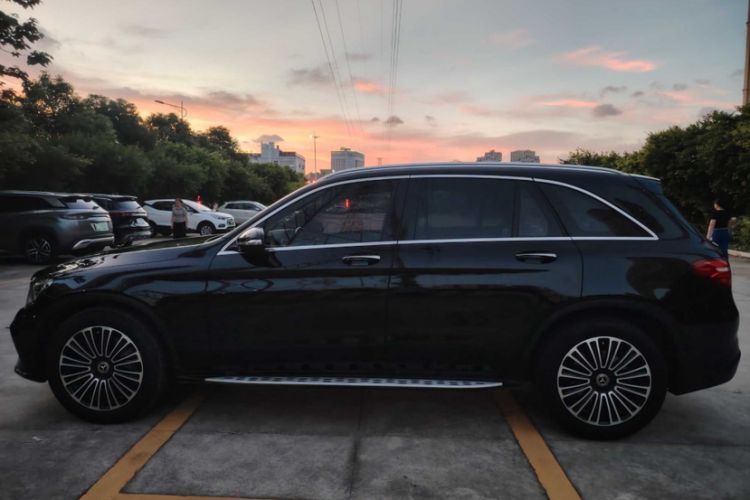 Used Mercedes-Benz GLC 2019 GLC 260 L 4MATIC Dynamic Model
