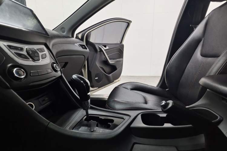 Used Chery Arrizo 5 2016 1.5L CVT Lingrui Edition
