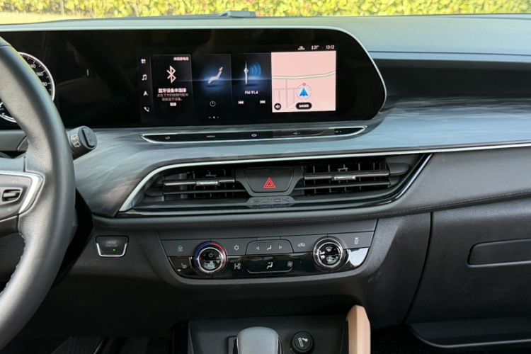 Used Buick GL6 2021 323T Mild Hybrid Connect Luxury Model
