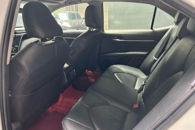 Used Toyota Camry 2019 Revised Version 2.0G Luxury Edition
