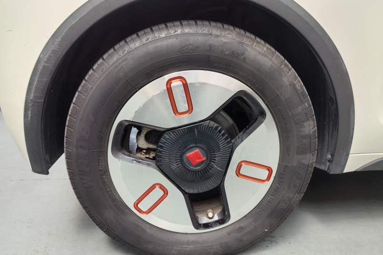 Used Baojun KiWi EV 2022 Artist Lite Edition Lithium Iron Phosphate
