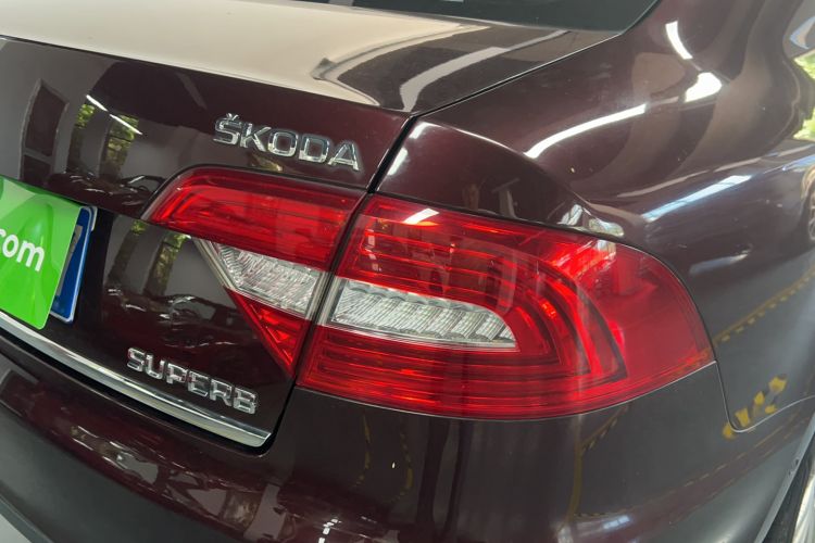 Used Skoda Superb 2013 1.8TSI Automatic Yashi Edition
