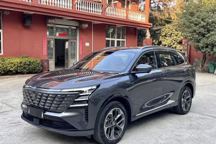 Used Changan CS75 PLUS 2025 4th Generation 1.5T New Blue Whale Smart Luxury Edition