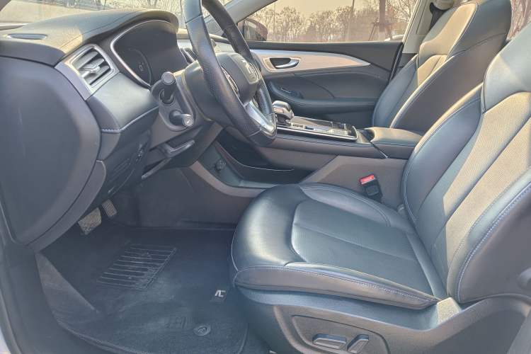 Used  ER6 2021 New Dynamic Edition 620km Smart Enjoyment Version
