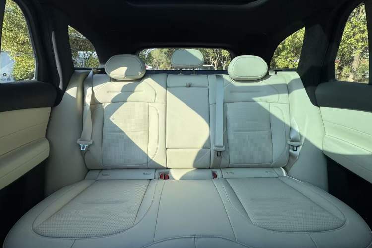 Used Nio ES6 2024 75 kWh