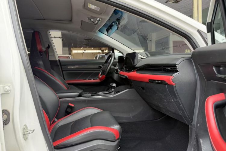 Used Geely Auto Emgrand S 2021 1.4T CVT Luxury Version
