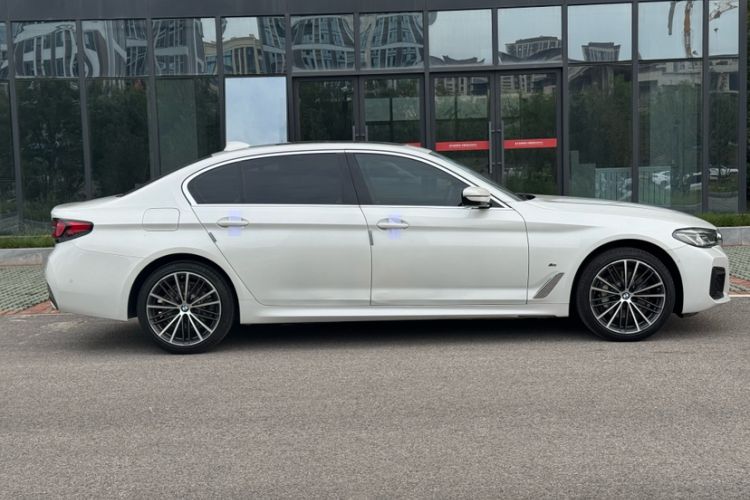 Used BMW 5 Series 2022 Restyled 530Li Leading Edition M Sport Package
