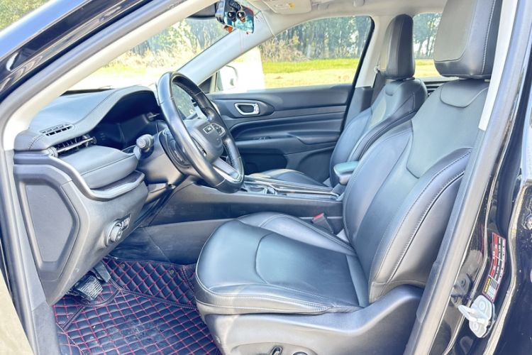 Used  Compass 2021 220T Automatic Elite Edition
